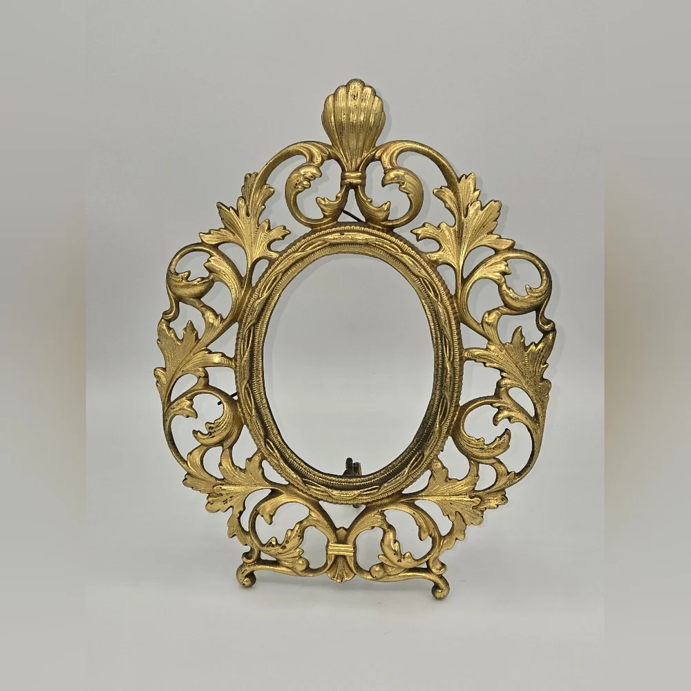 Brass‎ Ornate Oval Picture Frame Vintage Hollywood Regency Scroll Shell 11